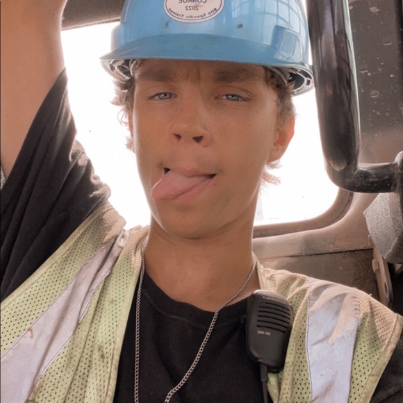 Meet your Posher, Joseph - Picture 1 of 1